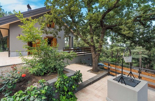 Linguaglossa Villa | Beautiful private villa for 6 guests with A/C, WIFI, TV, terrace and panoramic view