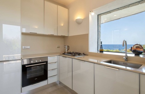 Portobello di Gallura Villa | Beautiful private villa for 7 guests with WIFI, A/C, TV and terrace