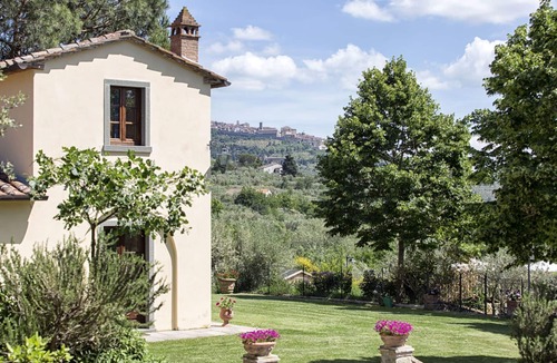San Pietro a Cegliolo Villa | Beautiful private villa with private pool, A/C, WIFI, TV, patio, panoramic view, close to Cortona