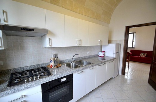 Diso House | Borgo Salino D: A characteristic and welcoming apartment in the characteristic style of the Apulian countryside, with Free WI-FI.