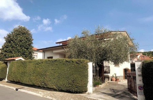 Fiumaretta Villa | By the sea, 3 bedrooms, garden, and private parking spaces, near Lerici and the Cinque Terre