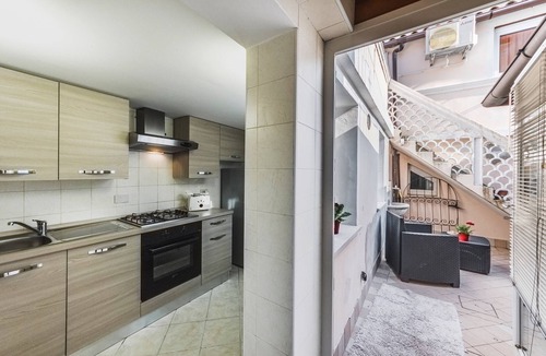 Longa Apartment | Ca' Laura