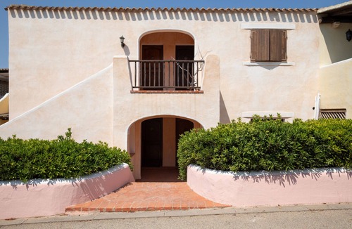 Arzachena Apartment | Casa del Faro by Wonderful Italy