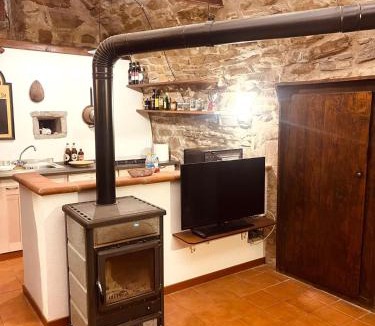 Foresto Sparso House | Casa di sassi