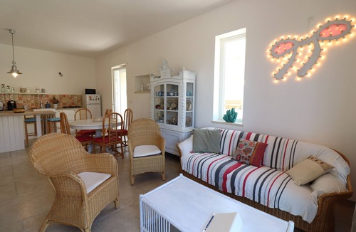 Lecce House | Casa Paola — Modern Comfort and Castle Views in the Heart of Otranto