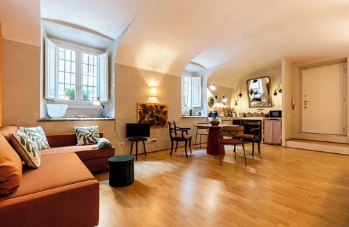 Quartiere XVII Trieste Apartment | Charming apartment in Rome a stone's throw from Villa Ada and Villa Borghese