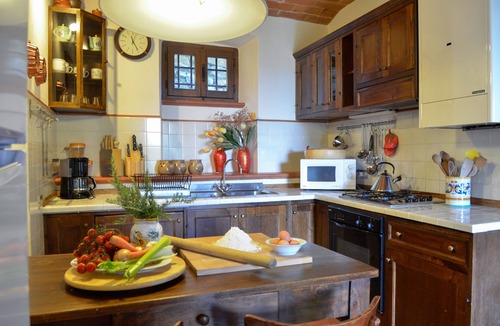 Cortona Villa | Charming farmhouse with private pool and extreme privacy.