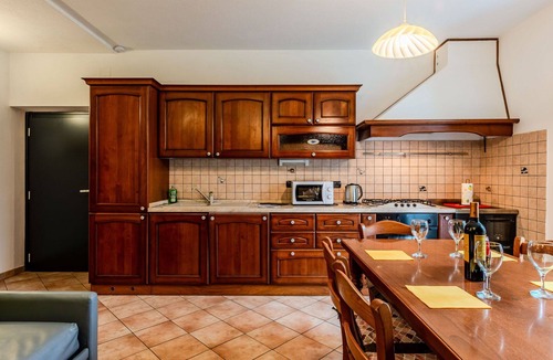 Marilleva 900 Apartment | Cosy apartment for 4 guests with WIFI, TV, patio and pets allowed