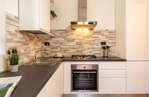 Vendrogno Apartment | Cosy apartment for 5 guests with A/C, WIFI and balcony