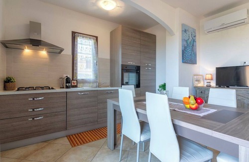 La Muddizza Apartment | Cosy apartment for 5 people with A/C, TV and patio