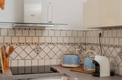 Eden Beach Villa | Cosy apartment in villa for 5 guests with WIFI, pool, A/C, TV and patio
