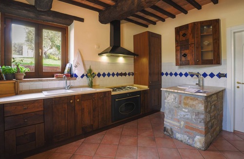 Monte Vibiano Vecchio Villa | Countryside Villa Perfect for Family and Friends - Poggio Belvedere by Vero