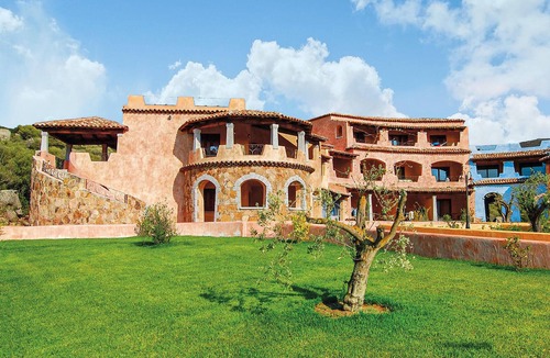 Golfo di Marinella Apartment | Cozy apartment in Marinella (SS) with house sea view