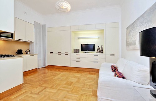 Rione IV Campo Marzio Apartment | DEZA cozy place Piazza del Popolo Apartments