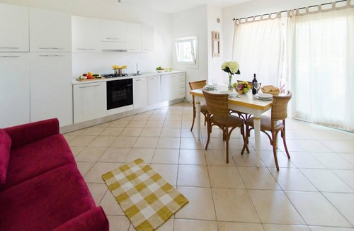 Baja Sardinia Apartment | Ea Bianca Trilo 2Km From The Beach, Baja Sardinia, Italy