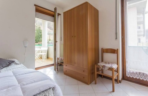 Ponte Arche Apartment | Erica Apart