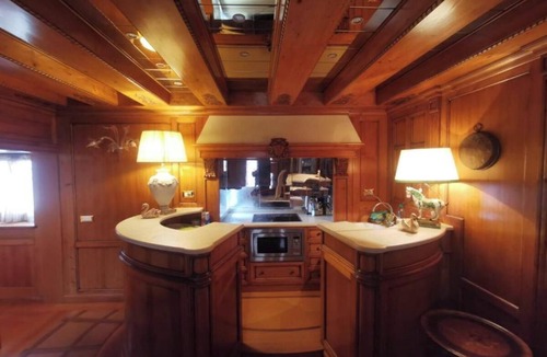 San Polo Apartment | Experience Authentic Venice Luxurious Apartment in Historic Noble Floor