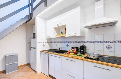 Ispra House | France Apartment with Garden, Pool & Tennis, Ispra, Italy