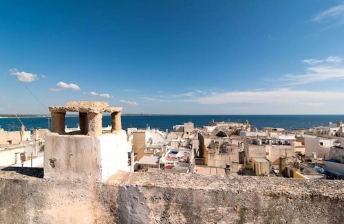 Gallipoli Historic Center Apartment | Gallipoli Palazzo Doxi Fontana historic home