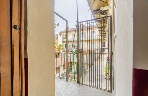Borgo Po Apartment | GuestHost - A comfortable, welcoming 40 square meters apartment, perfect for four people, located on the second floor of a period building (NO elevator).The property is located near the Vittorio Emanuele I Bridge in a quiet residential area, well-connect