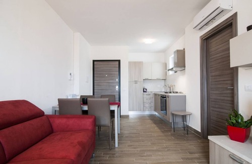 Centro Giano Apartment | GuestHost - Comfortable apartment located on the seventh floor of a modern residence equipped with a lift.In 40 square meters of space it comfortably accommodates 2 people with a double bedroom.Located in the Fonte Laurentina district, near the ring road