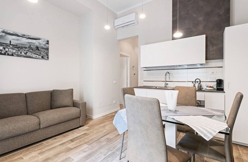 San Jacopino Apartment | GuestHost - Comfortable 40 sqm apartment that can accommodate up to 4 people. Located on the ground floor (steps to access) of a building in Maragliano/Redi district, a lively neighborhood well connected to the historic center by public transportation,