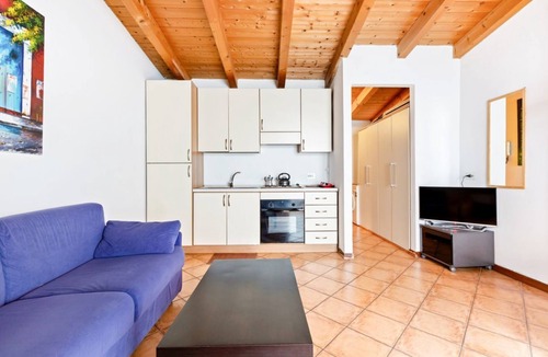Porta Romana Apartment | GuestHost - Lovely studio apartment located just 350m from Lodi M3 stop