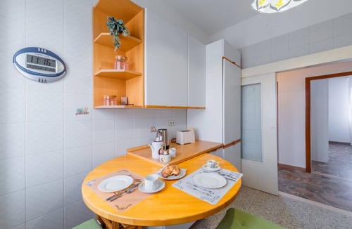 San Donato-San Vitale Apartment | GuestHost - Sant'Orsola Hospital Pizzardi White Apartment