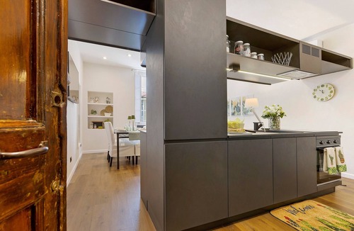 Chiavari Apartment | Historic Center, 'Piazzetta della Torre' Apartment with Air Conditioning and Wi-Fi