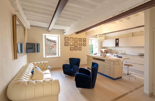 Collodi House | Holiday apartment Pescia for 1 - 6 persons with 3 bedrooms - Holiday house