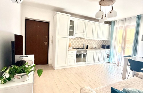 Pivarada House | Holiday Home 'Apartment For 6 People Near The Sea' with Balcony, Wi-Fi and Air Conditioning