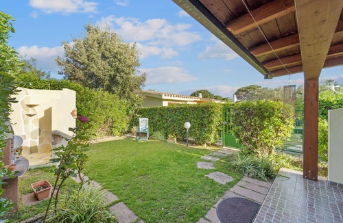 Costa Rei House | Holiday Home "Sweet Home" with Mountain View, Private Garden & A/C