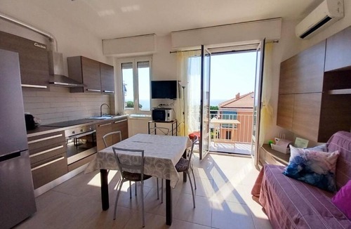 Spotorno Apartment | Holiday Sea View