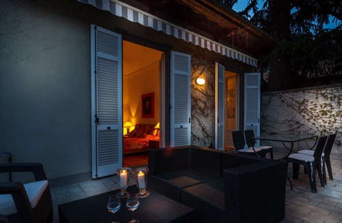 Cernobbio Villa | Holiday villa with parking and large furnished terrace