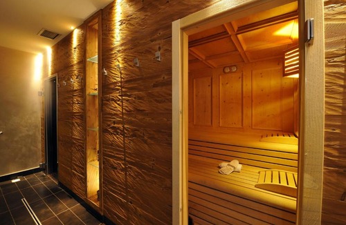Temu Hotel | Hotel Avio