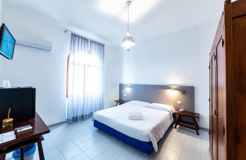 Castelsardo Historic Centre Hotel | Hotel Meli