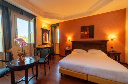 Syracuse Hotel | Hotel Teocrito