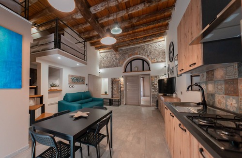Old Town Apartment | Katrin House alla Marina di Cefalù by Wonderful Italy