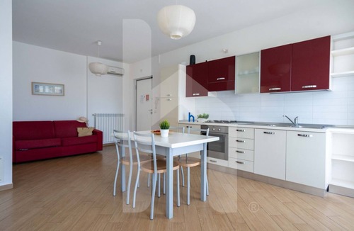 Pineto Apartment | Kreativo - Three-room apartment on the first floor a few steps from the sea