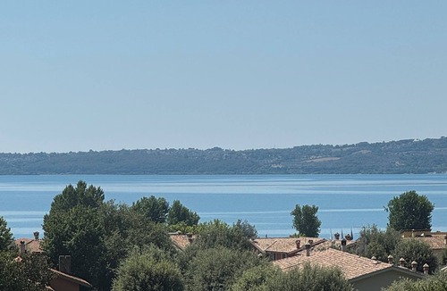 Lake Bracciano Apartment | LA CUPOLETTA GILDA- vacation house - lake view Trevignano near Rome