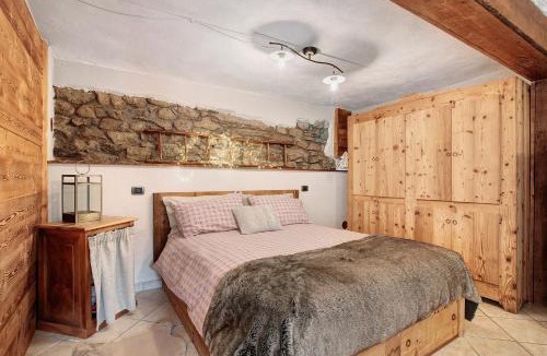 Variney-Chez Roncoz Apartment | La Maison de Karen The Deer House