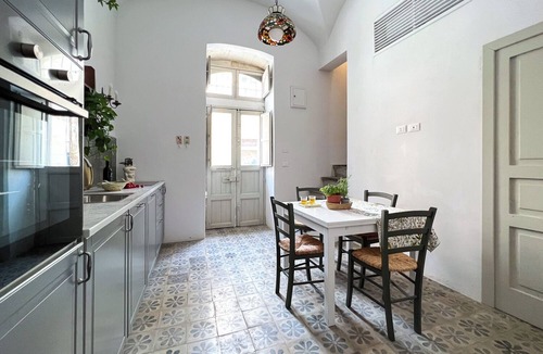 Noto Historic Centre Apartment | Licia House