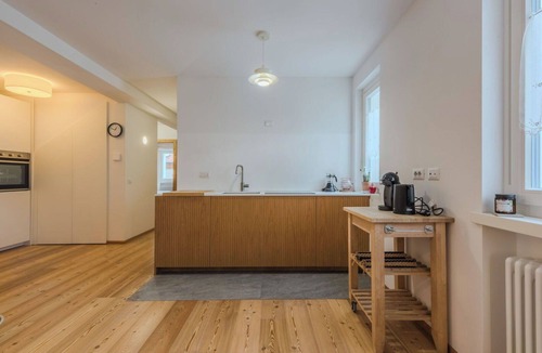 Ragoli Apartment | Lovely apartment for 4 people with WIFI, TV, patio and pets allowed