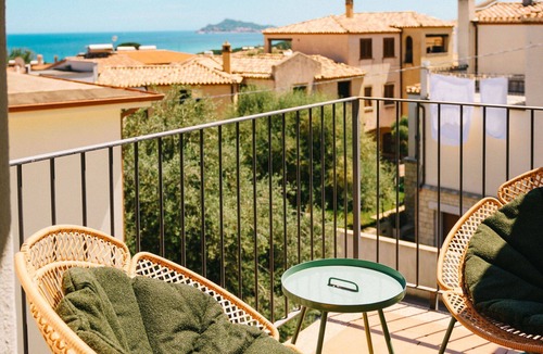 Santa Maria Navarrese Apartment | Lovely apartment for 6 guests with WIFI, A/C, TV, patio and pets allowed