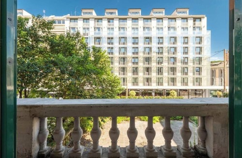 Prati Apartment | Luxurious & Spacious Stay in the Heart of Rome – Perfect for Families & Friends