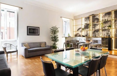 Rione IV Campo Marzio Apartment | Luxury 5-Bedroom Apartment Near Piazza Barberini