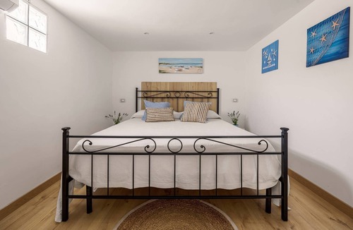Terrasini Bed & Breakfast | Madre Terra Airport Rooms and Suites