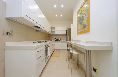Rione VII Regola Apartment | Magnifica residenza a Campo de' Fiori
