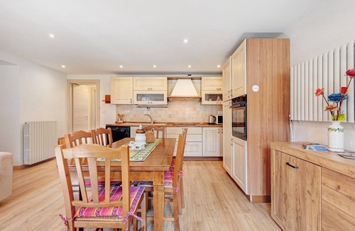 Introd Apartment | Maison Sandra – Introd: Cozy Apartment for Up to 5 Guests in Valle d’Aosta