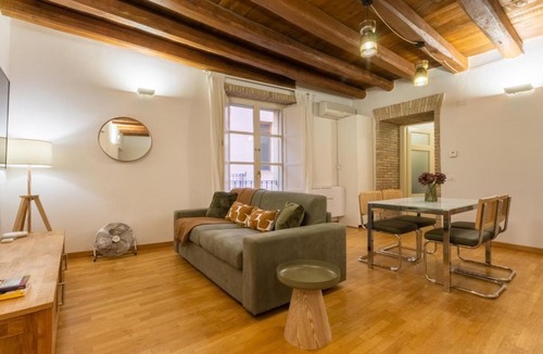 Historic Castle District Apartment | Martini Castello Boutique Apartments - Historic Center & Lift